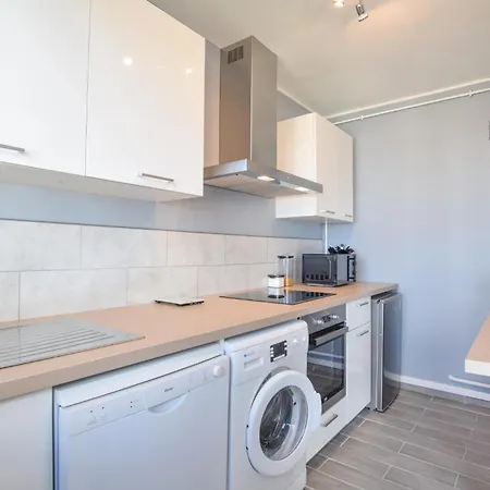 Awesome In With Kitchen Διαμέρισμα Καν