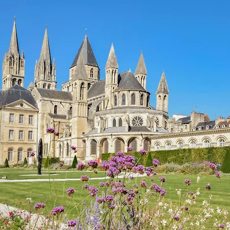 Awesome In With Kitchen Apartment Caen